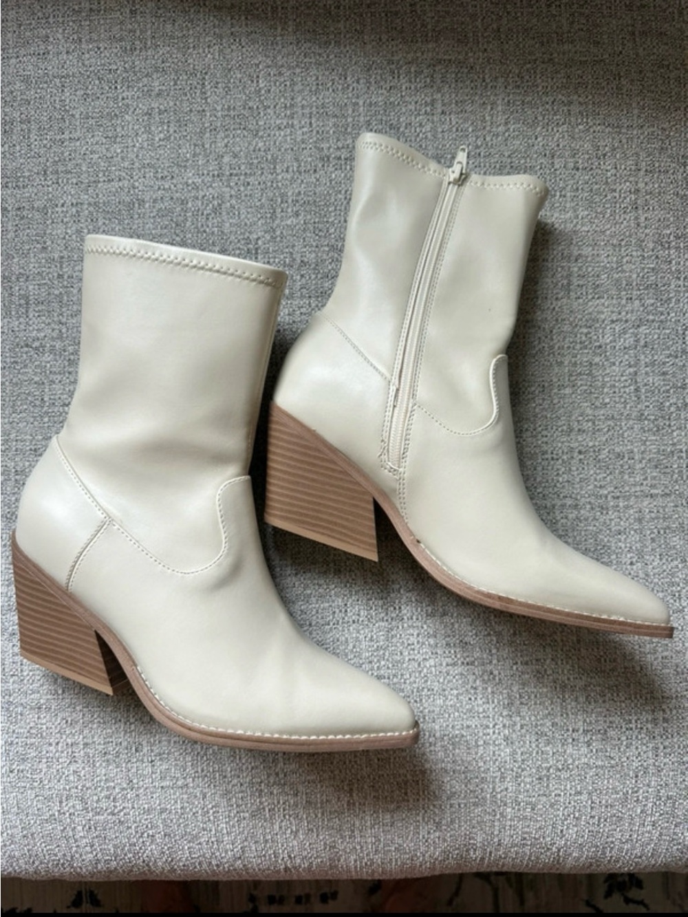 Universal Thread Cream Mid-Calf Pointed Toe Block Heel Boots